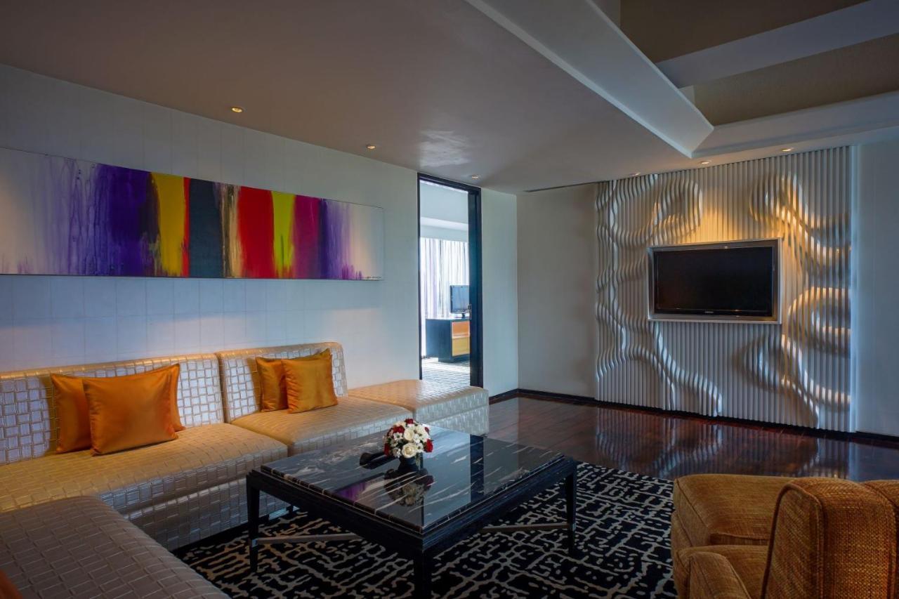 Artotel Ts Suites Surabaia Exterior foto