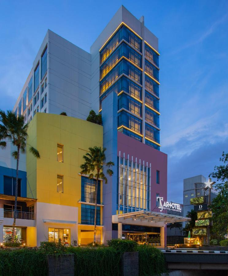 Artotel Ts Suites Surabaia Exterior foto